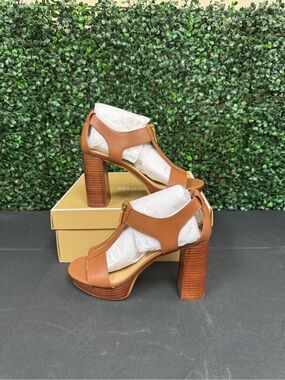 Michael Michael Kors Berkley Mid Platform T-Strap Sandals - W8